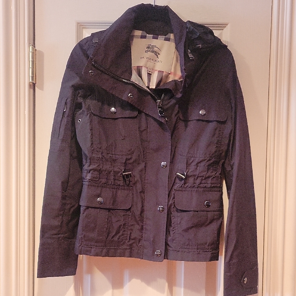 Burberry Women's Black Utility Jacket XS